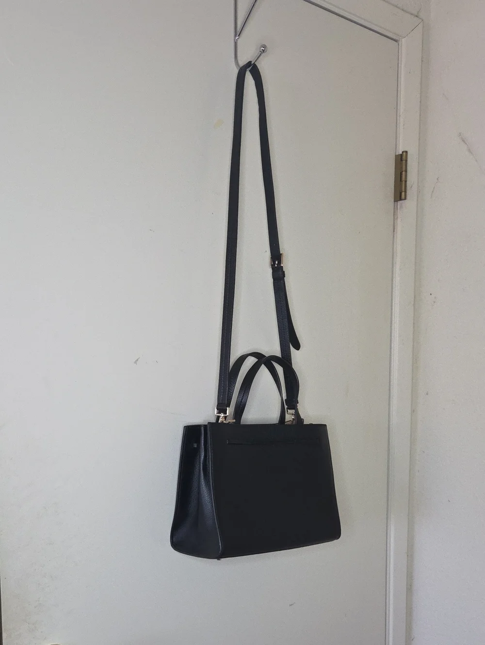 Kate Spade Hayes Street Isobel Small Leather Satchel In Black